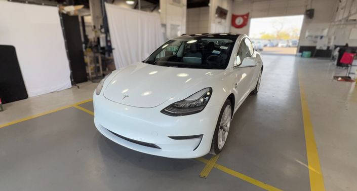 Thumbnail: 2019 Tesla Model 3 - 1