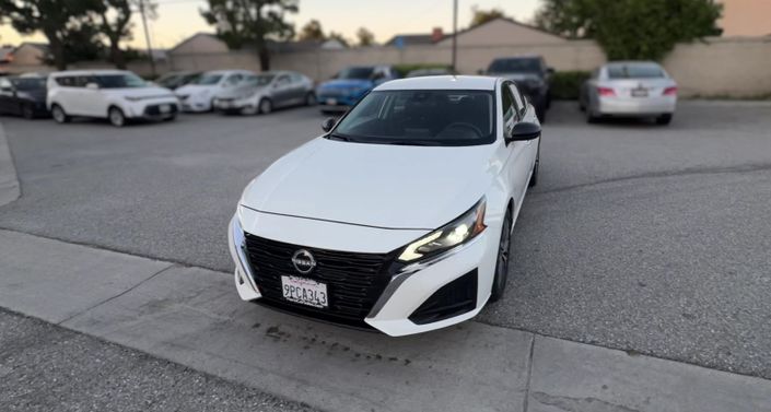 Thumbnail: 2025 Nissan Altima - 1