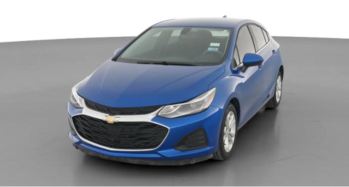 Thumbnail: 2019 Chevrolet Cruze - 1