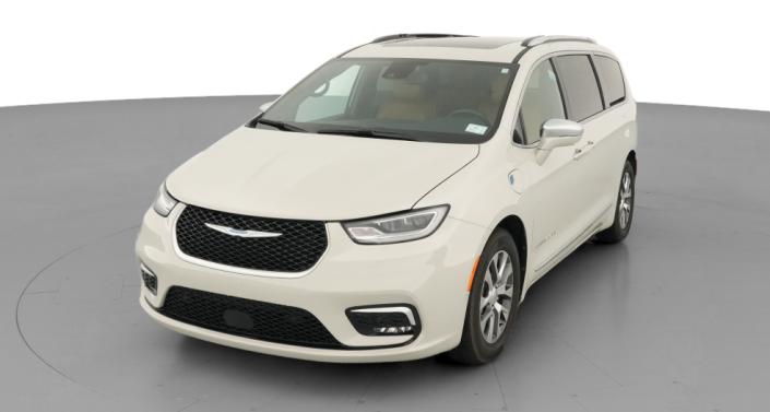 Thumbnail: 2021 Chrysler Pacifica - 1