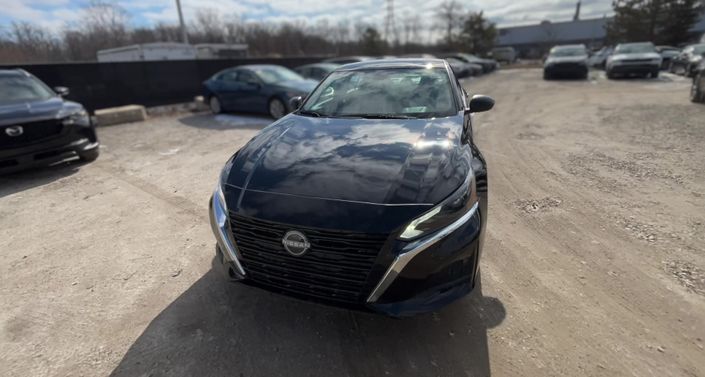 Thumbnail: 2025 Nissan Altima - 1