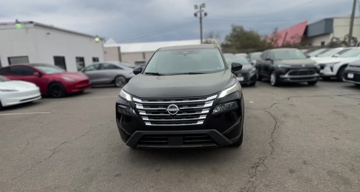 Thumbnail: 2025 Nissan Rogue - 1