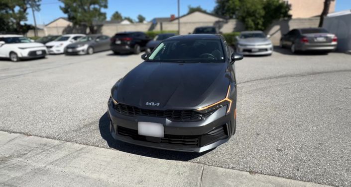 Thumbnail: 2025 Kia K5 - 1