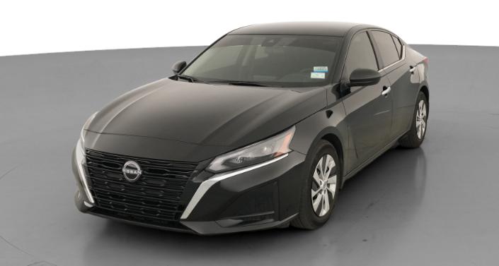 Thumbnail: 2024 Nissan Altima - 1