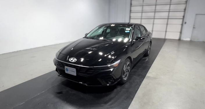 Thumbnail: 2025 Hyundai Elantra - 1