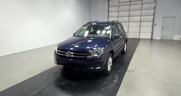 2016 Volkswagen Tiguan 2.0T -
                  Tracy, CA
