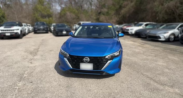 Thumbnail: 2025 Nissan Sentra - 1