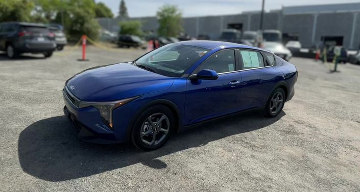 Thumbnail: 2025 Kia K4 - 1