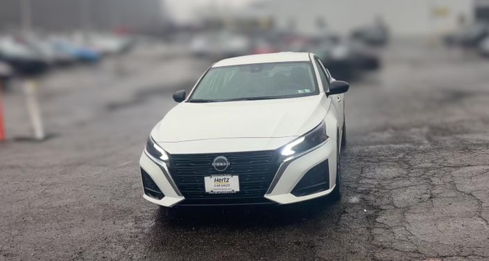 Thumbnail: 2025 Nissan Altima - 1