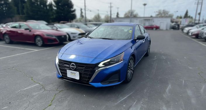 Thumbnail: 2025 Nissan Altima - 1