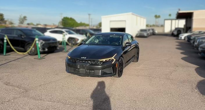 Thumbnail: 2025 Kia K5 - 1