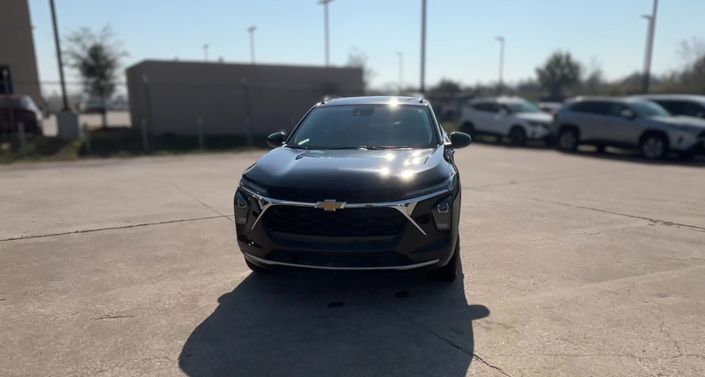 Thumbnail: 2025 Chevrolet Trax - 1