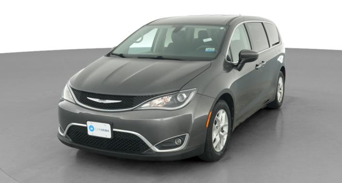 Thumbnail: 2017 Chrysler Pacifica - 1