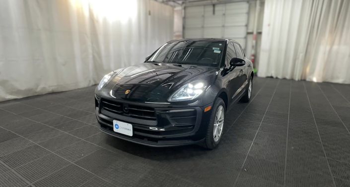 Thumbnail: 2023 Porsche Macan - 1