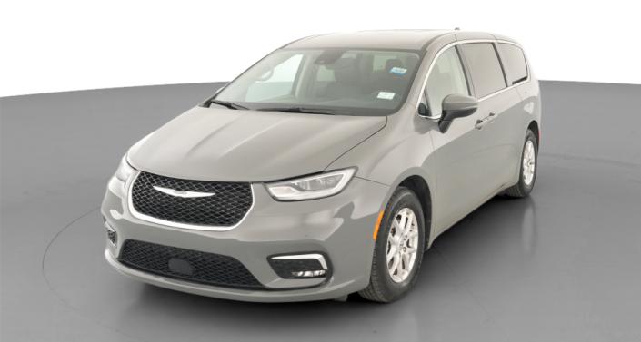 Thumbnail: 2023 Chrysler Pacifica - 1