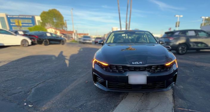 Thumbnail: 2025 Kia K5 - 1