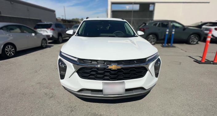 Thumbnail: 2025 Chevrolet Trax - 1