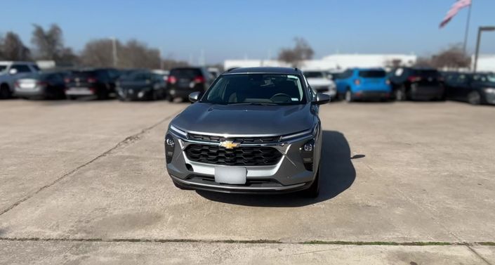 Thumbnail: 2025 Chevrolet Trax - 1