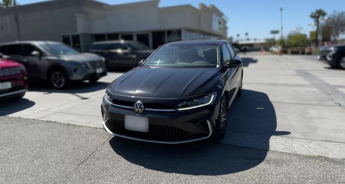 Thumbnail: 2025 Volkswagen Jetta - 1