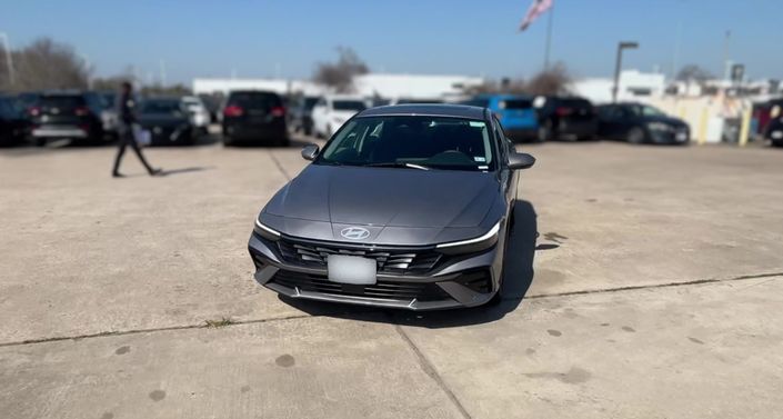 Thumbnail: 2025 Hyundai Elantra - 1