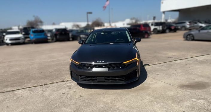 Thumbnail: 2025 Kia K5 - 1