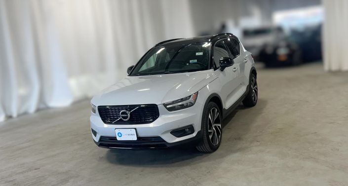 Thumbnail: 2021 Volvo XC40 - 1