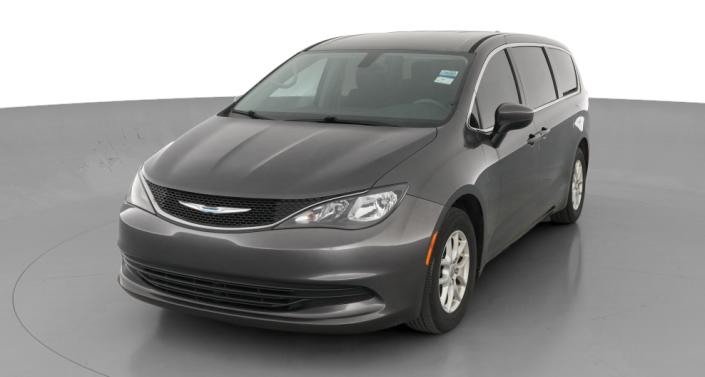Thumbnail: 2017 Chrysler Pacifica - 1