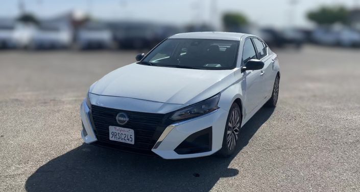 Thumbnail: 2025 Nissan Altima - 1