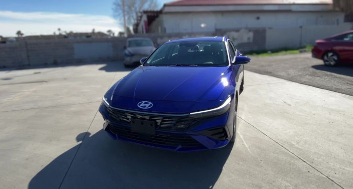 Thumbnail: 2025 Hyundai Elantra - 1