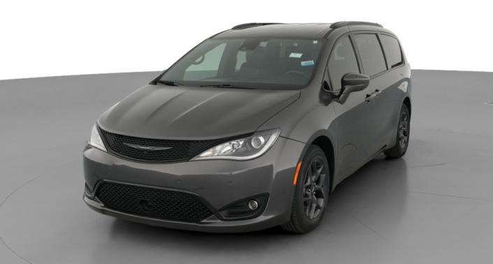 Thumbnail: 2018 Chrysler Pacifica - 1