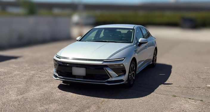 Thumbnail: 2025 Hyundai Sonata - 1