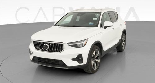 2023 Volvo XC40