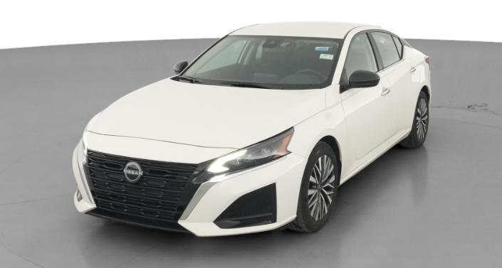 Thumbnail: 2025 Nissan Altima - 1