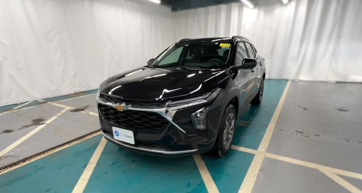 Thumbnail: 2025 Chevrolet Trax - 1