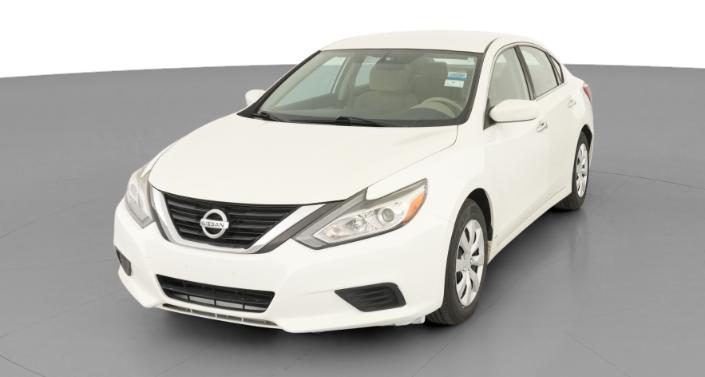 Thumbnail: 2017 Nissan Altima - 1
