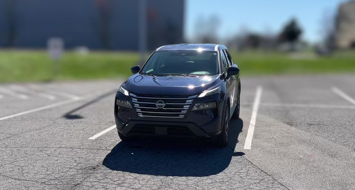 Thumbnail: 2025 Nissan Rogue - 1