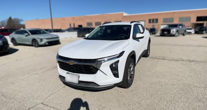 Thumbnail: 2025 Chevrolet Trax - 1