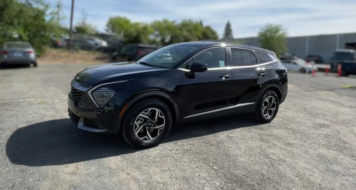 Thumbnail: 2025 Kia Sportage - 1