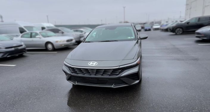 Thumbnail: 2025 Hyundai Elantra - 1