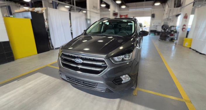 Thumbnail: 2019 Ford Escape - 1