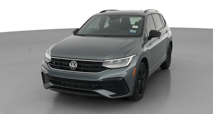 Thumbnail: 2022 Volkswagen Tiguan - 1