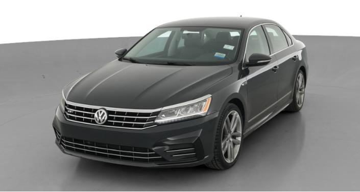 Thumbnail: 2017 Volkswagen Passat - 1