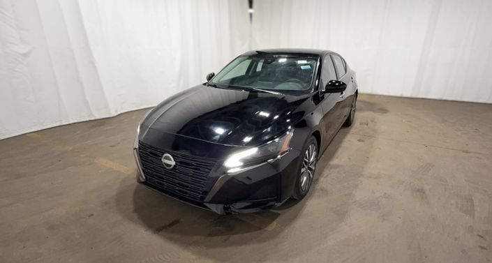 Thumbnail: 2023 Nissan Altima - 1
