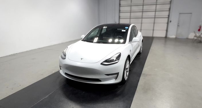 Thumbnail: 2018 Tesla Model 3 - 1
