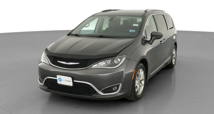 Thumbnail: 2018 Chrysler Pacifica - 1