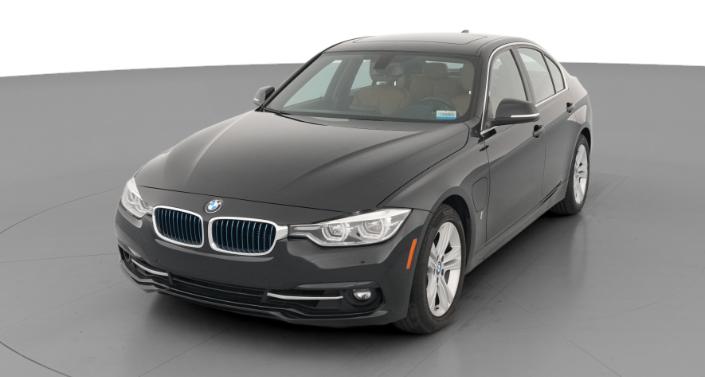 Thumbnail: 2017 BMW 3 Series - 1
