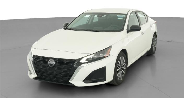 Thumbnail: 2025 Nissan Altima - 1