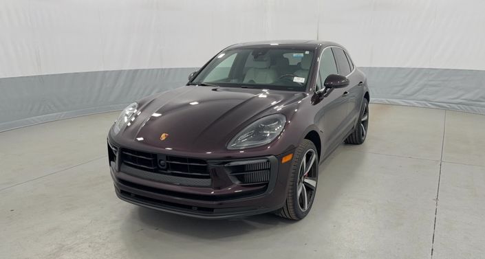 Thumbnail: 2023 Porsche Macan - 1