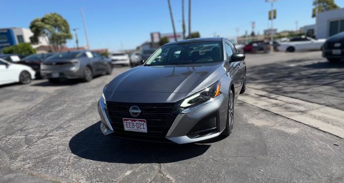 Thumbnail: 2025 Nissan Altima - 1