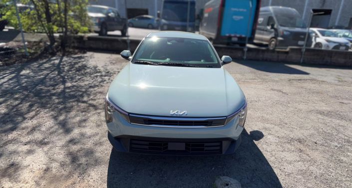 Thumbnail: 2025 Kia K4 - 1